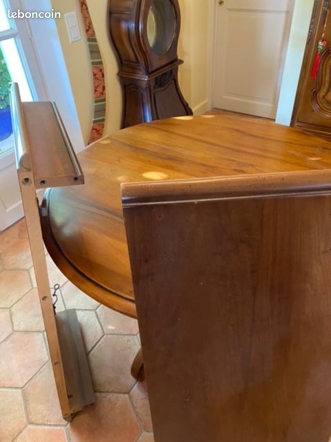Table ronde (image 2)