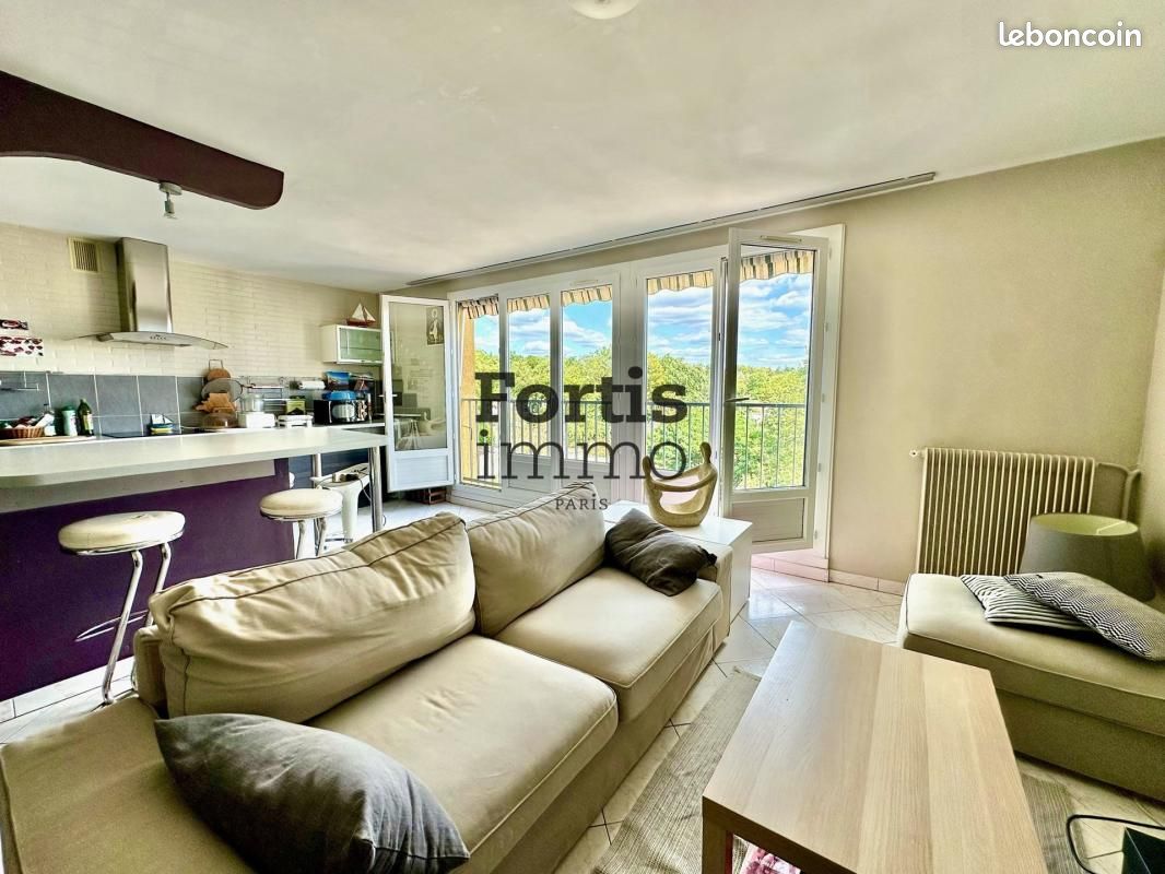 Appartement 4 pièces 71 m² · à Bruyères-le-Châtel · 71 m² · 185 000 €