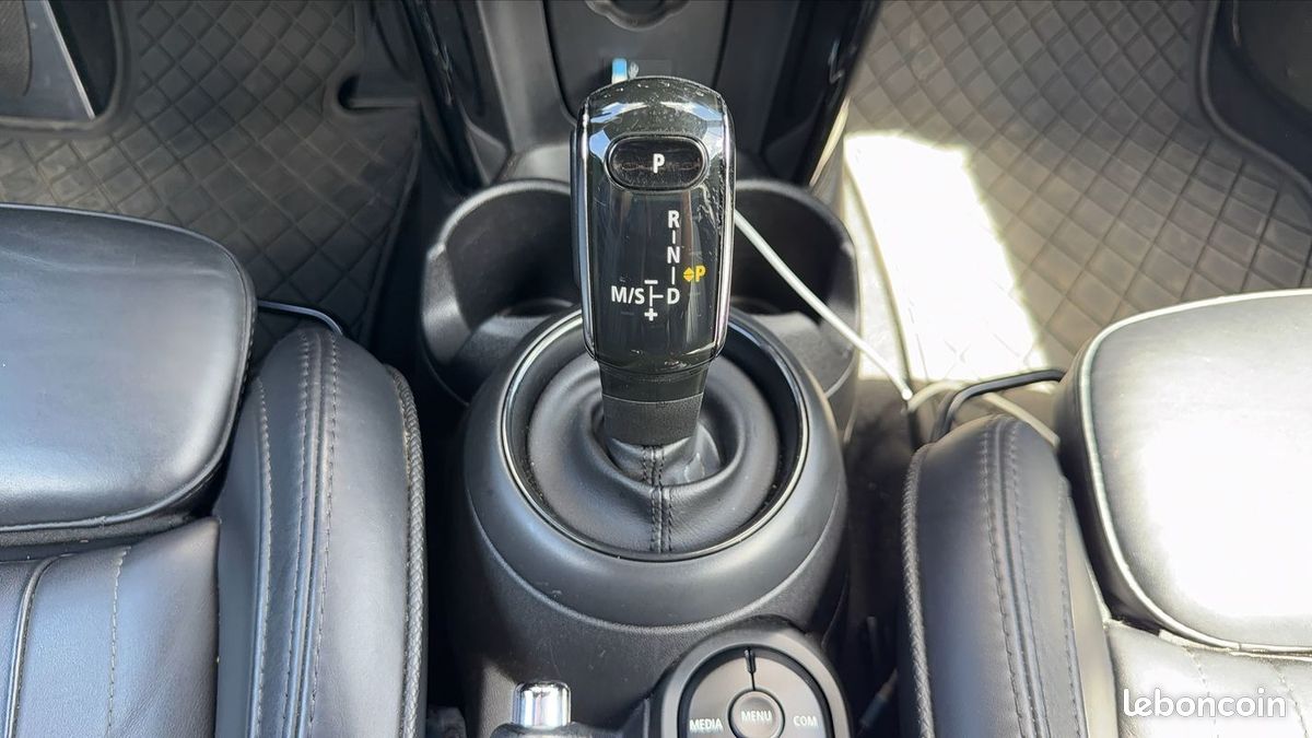 Mini Mini Cabriolet III 1.5 136 BVA Cooper (image 25)