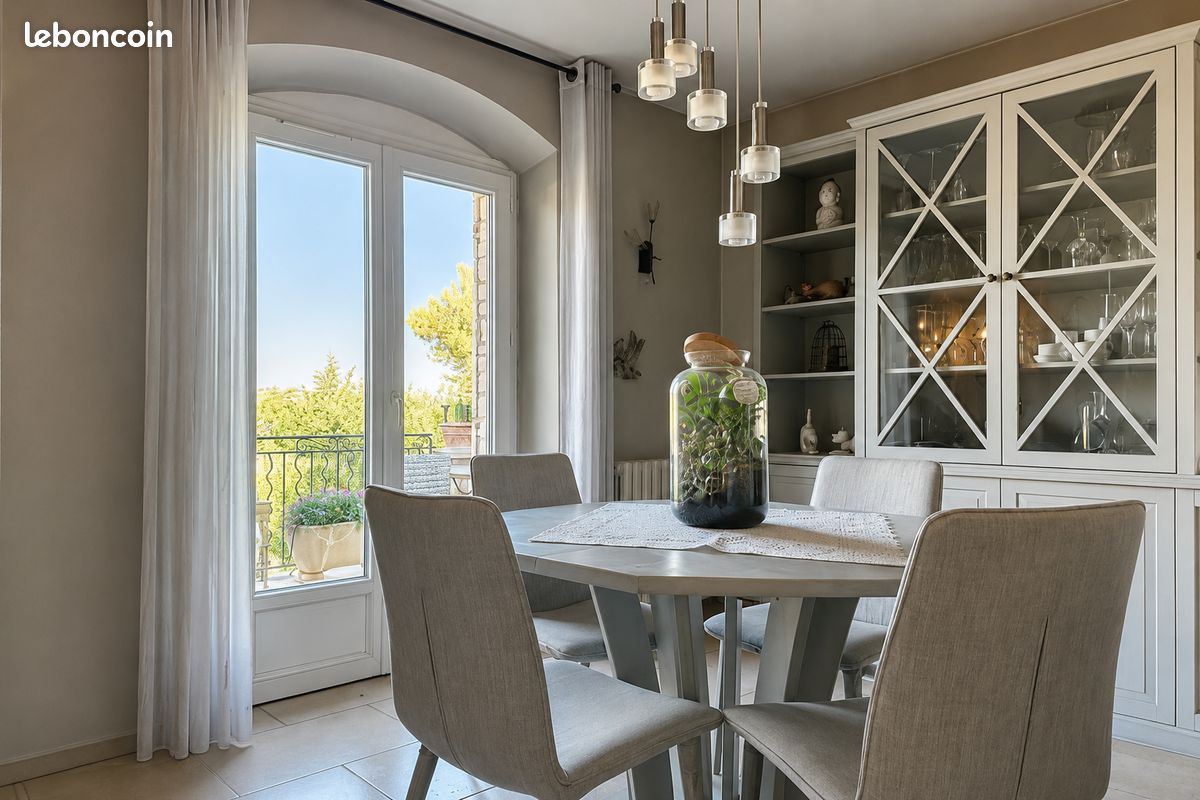 Appartement 4 pièces 101 m² · à Cabrières-d'Avignon · 101 m² · 320 000 €