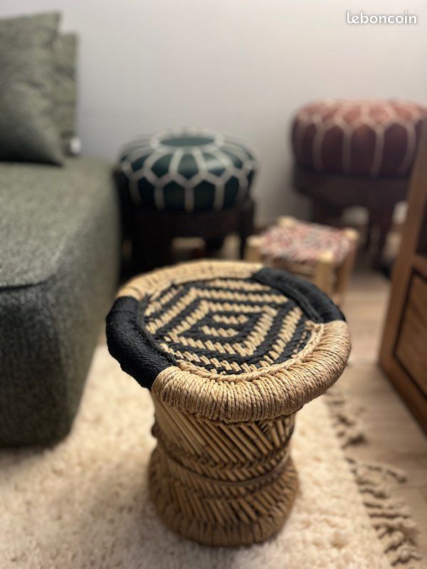 Tabouret style Wabi Sabi (image 1)
