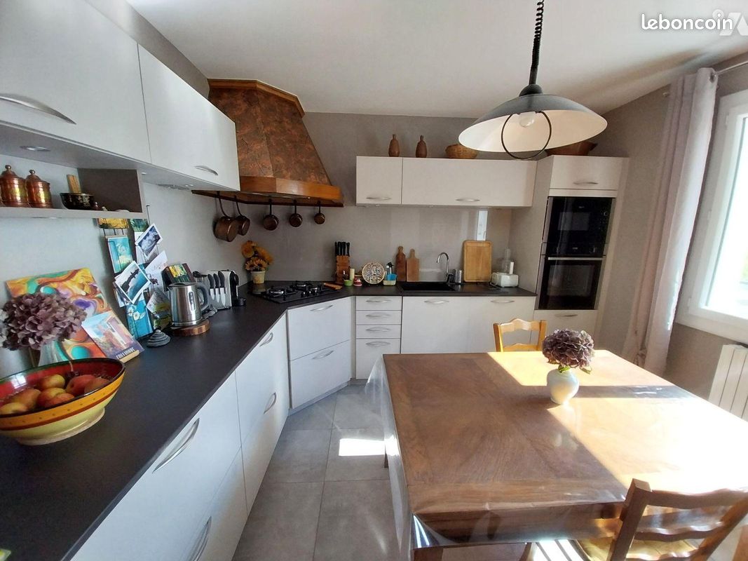Maison 6 pièces 167 m² (image 2)