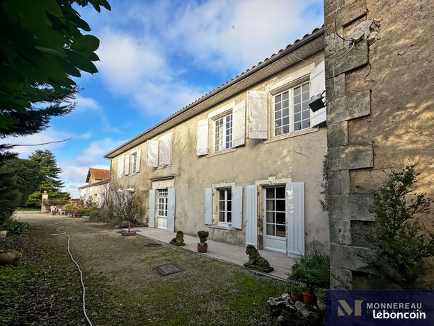 Ferme 9 pièces 250 m²