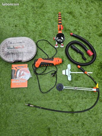 The Renovator Twist-A-Saw 550W Multi-Purpose Deluxe Cutting Power Tool
