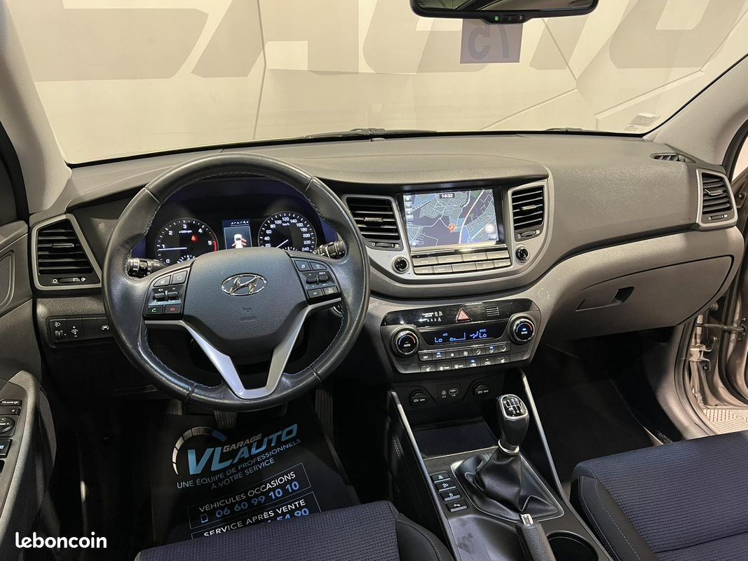 HYUNDAI TUCSON 1.7 CRDi 115 2WD Initia Plus (image 12)