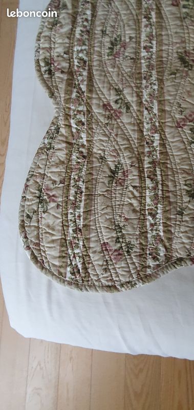 Dessus de lit ou fauteuil coutil 140x140 (image 2)