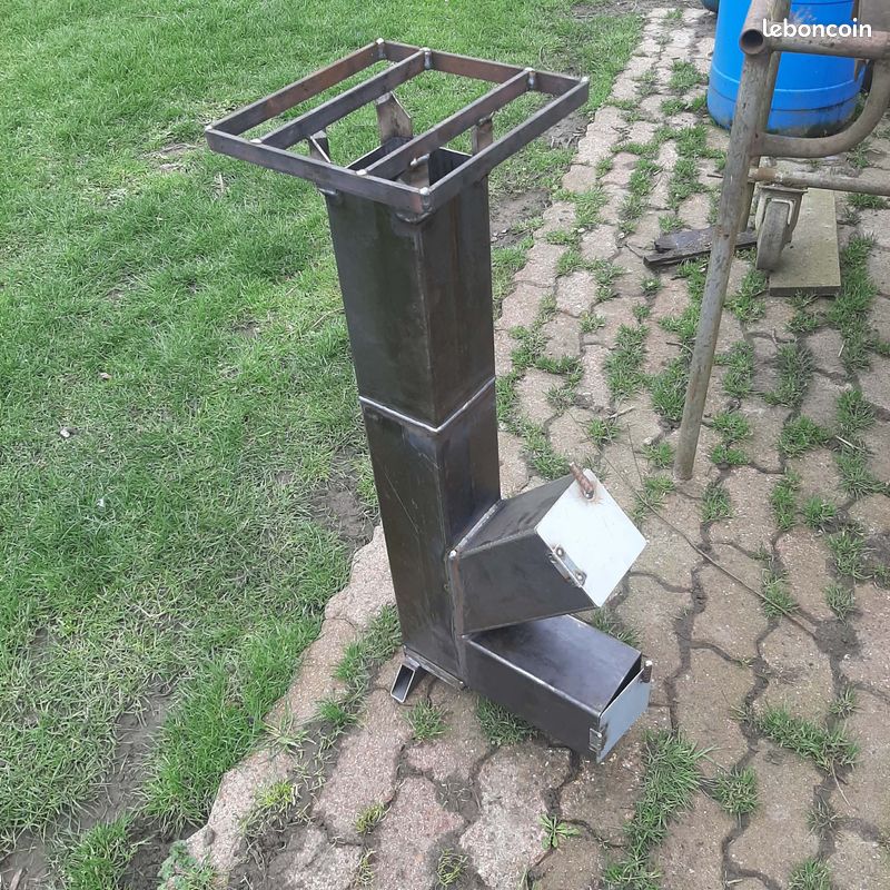 Rocket stove (image 2)