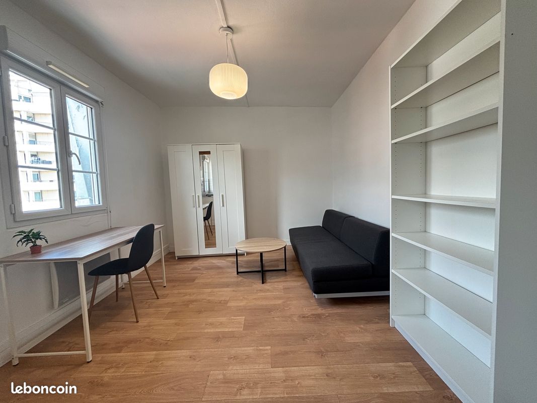 Appartement 1 pièce 23 m² · à Arcueil · 23 m² · 860 €