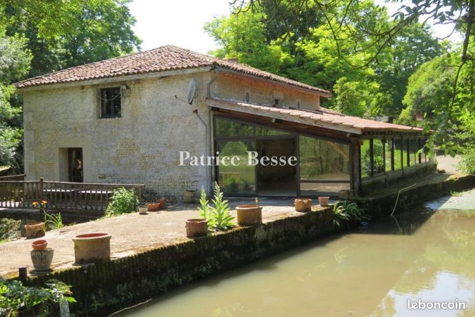 Moulin 6 pièces 270 m²