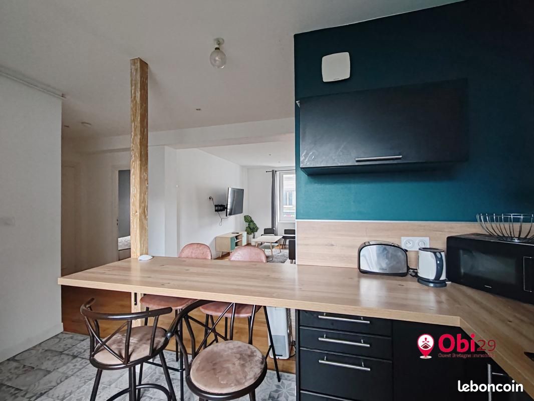 Appartement 4 pièces 97 m² · à Brest · 97 m² · 450 €