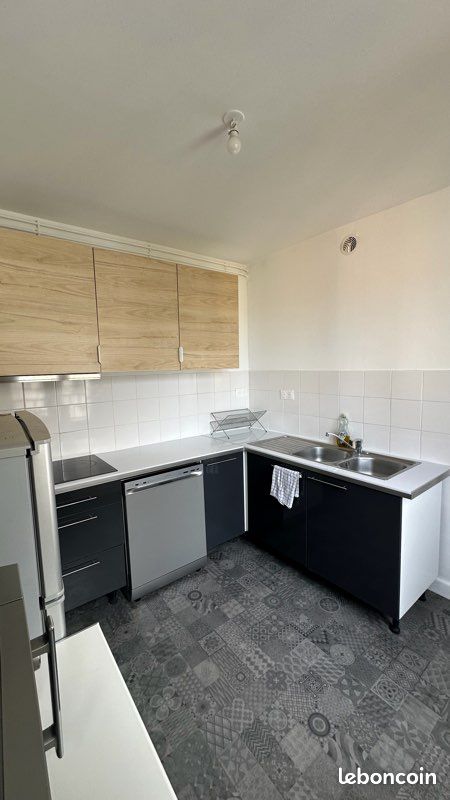 Appartement à louer hyper centre Reims (image 5)