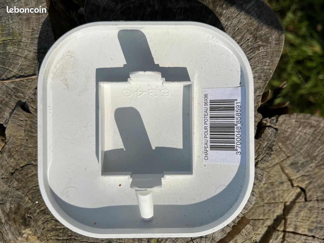 Lames et poteaux pvc neuf (image 5)