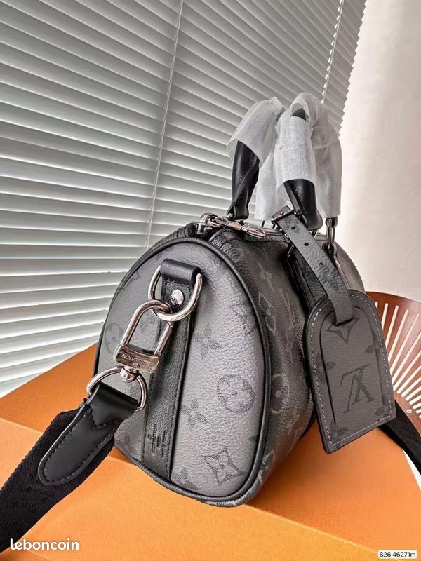 Sac Louis ‘LVuitton Keepall Bandoulière 25" (image 7)