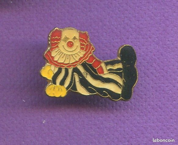 Rare pins clown a127 (image 1)