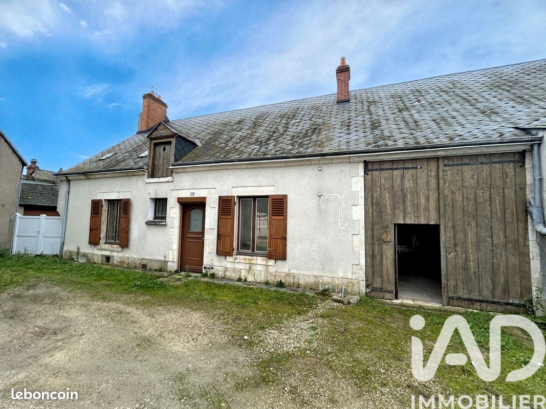 Maison 8 pièces 351 m² · à Ingré · 351 m² · 229 900 €