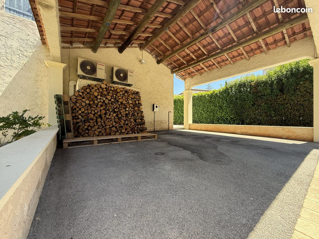 Villa 7 pièces 220 m² (image 20)