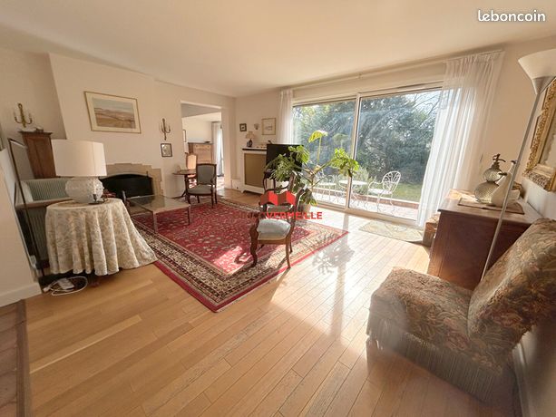 Maison 7 pièces 142 m²