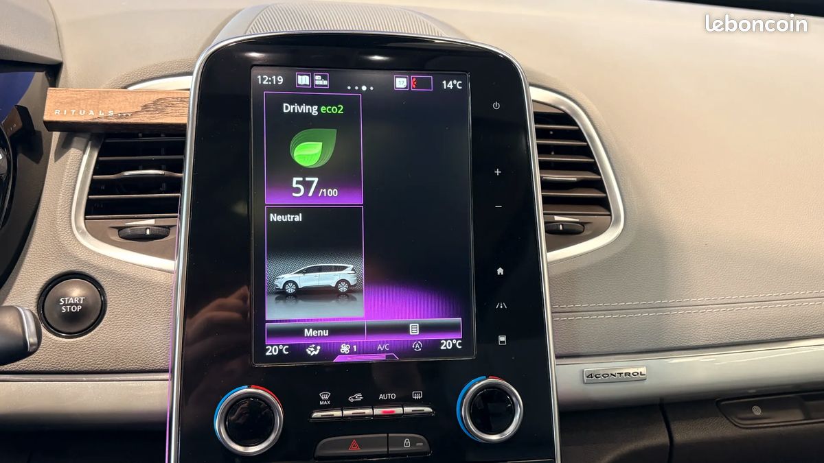 Renault Espace 2.0 dCi 200ch Initiale Paris - 7 places - Toit ouvrant - Sièges chauffants ventilés massants - Apple CarPlay - Régulateur adaptatif - Caméra de recul (image 17)