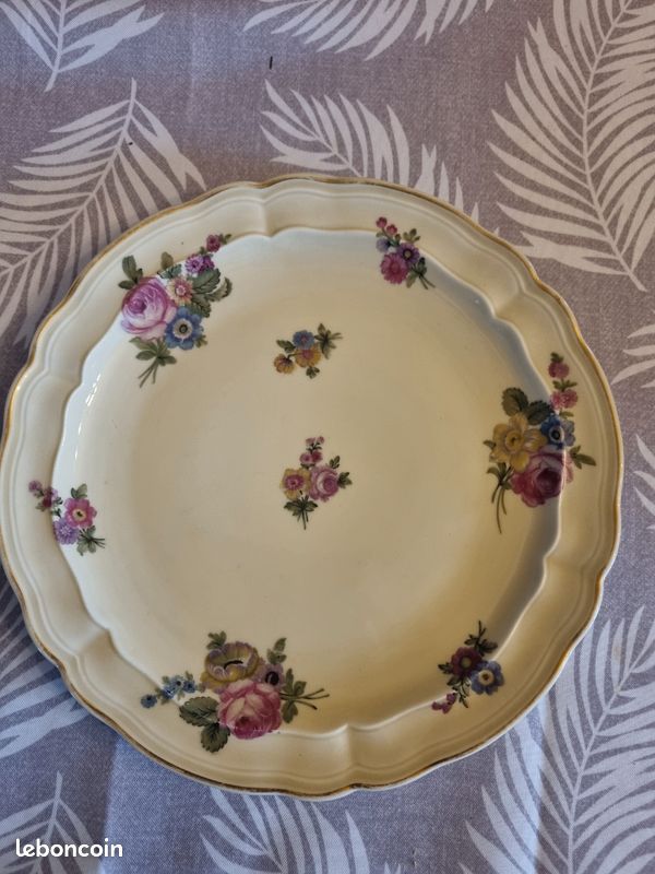 Assiette porcelaine de Limoges Bernardaud (image 1)