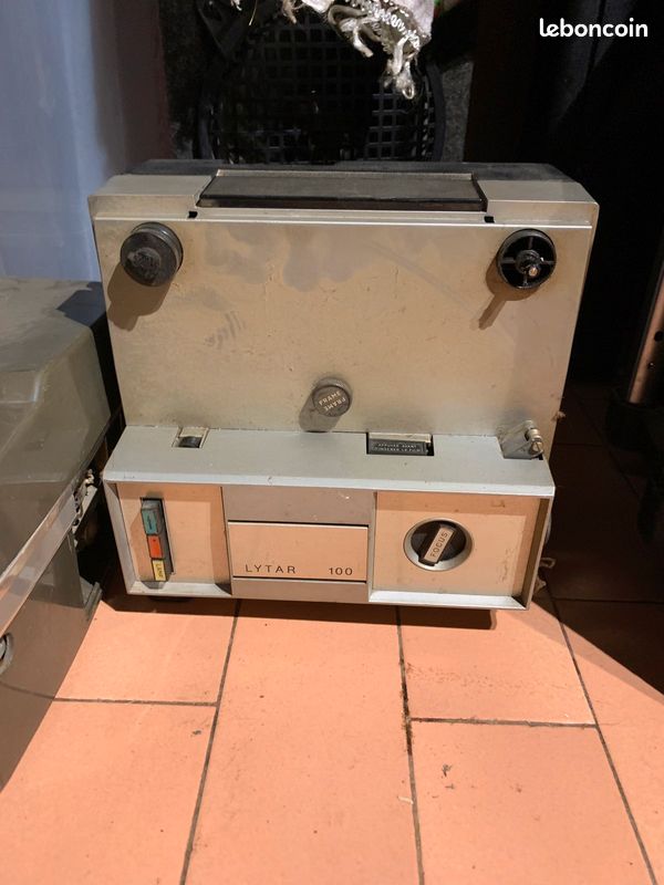 Projecteur Bencini super 8 lytar 100 (image 1)
