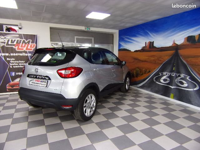 Renault Captur 0.9 TCe 90cv Energy Zen Eco2 S&S / Suivi Complet (image 2)