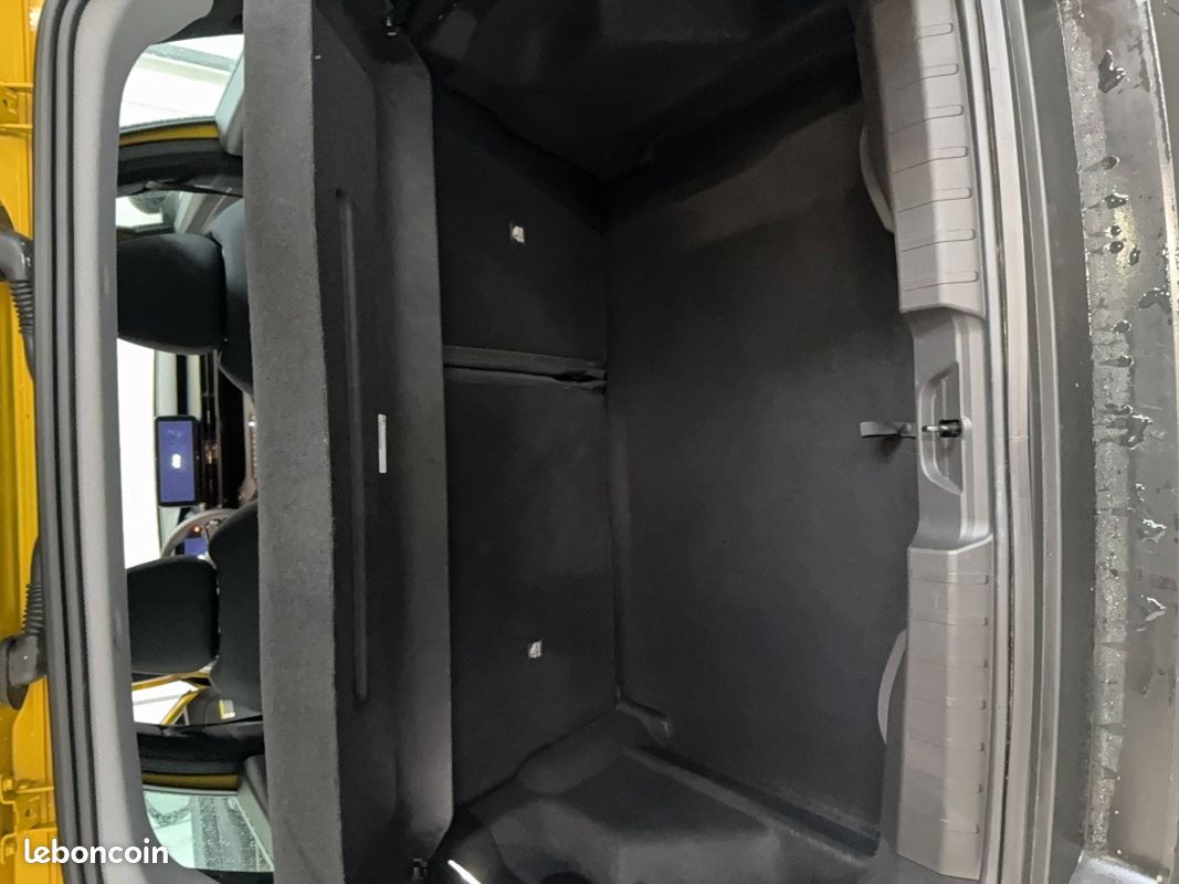 JEEP Avenger 1.2 Turbo T3 100 ch e-Hybrid BVR6 Longitude (image 6)