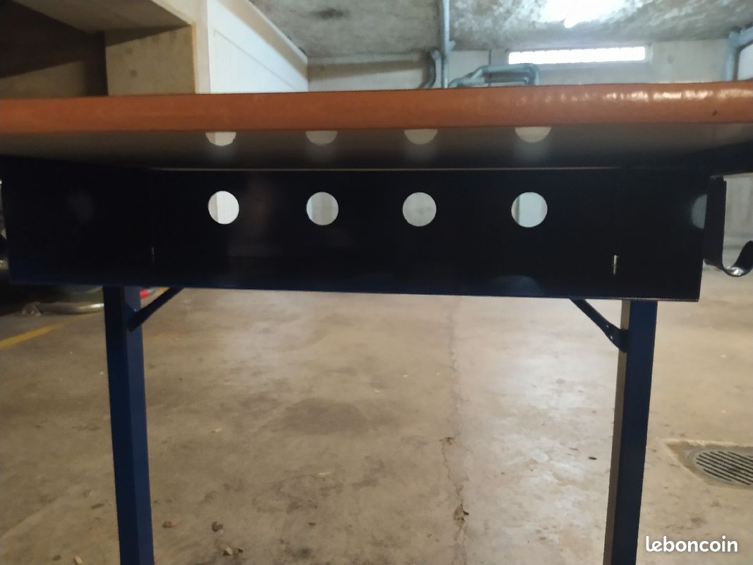 Table d'école (image 3)