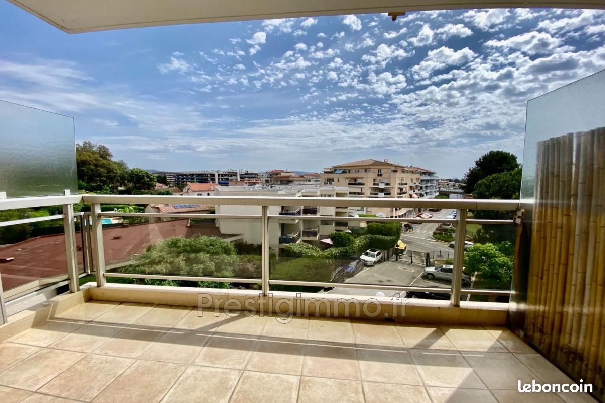 Appartement 2 pièces 46 m² · à Mandelieu-la-Napoule · 46 m² · 915 €/mois