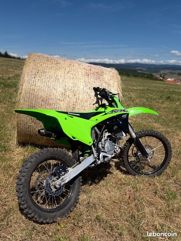85 kx 2016 (image 2)