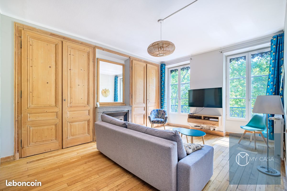 Appartement 2 pièces 52 m² · à Lyon · 52 m² · 250 000 €