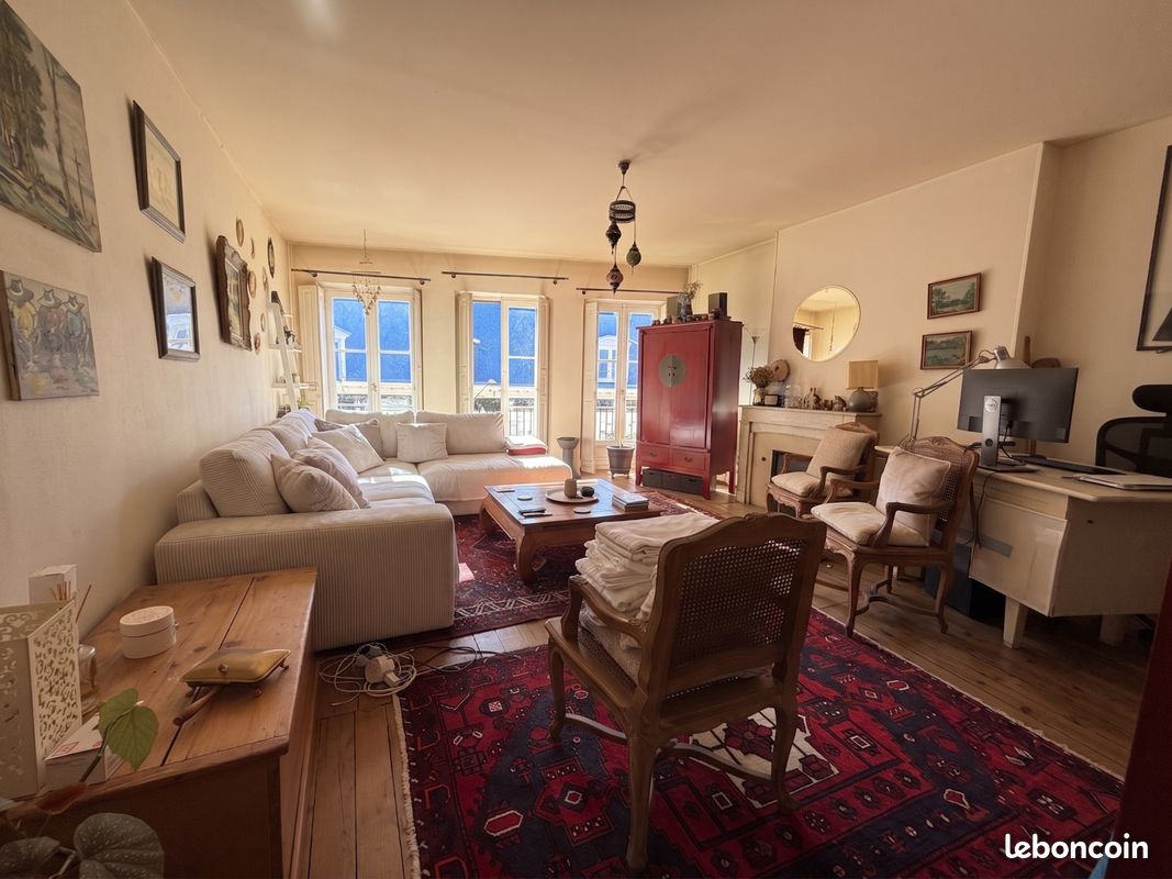 Appartement 4 pièces 90 m² · à Orléans · 90 m² · 215 000 €