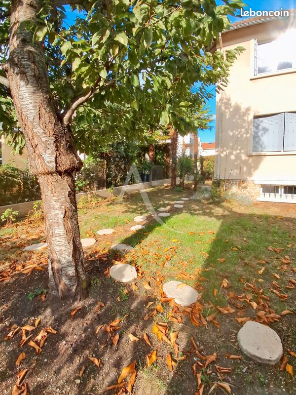Appartement 2 pièces 48 m² · à Rueil-Malmaison · 48 m² · 1 354 €/mois
