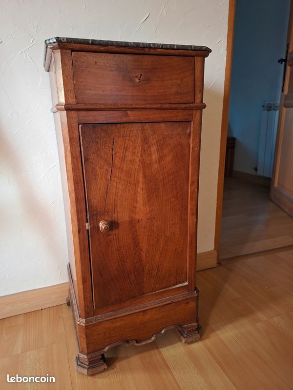 Chevet ancien (image 1)