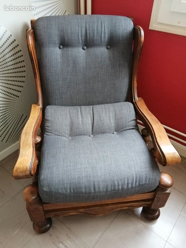 Fauteuil en bois massif tres bon etat (image 2)