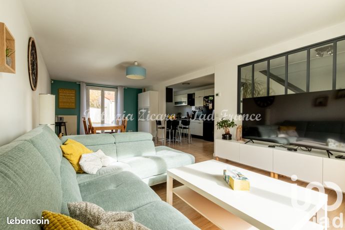 Propriété 7 pièces 113 m²