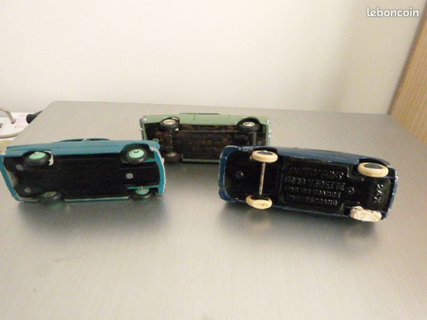 Jouet Ancien DINKY TOYS Salle De Bains - 1/43ème