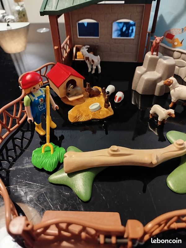 Playmobil - 6635 - La Vie En Ville - Parc Animalier (image 1)