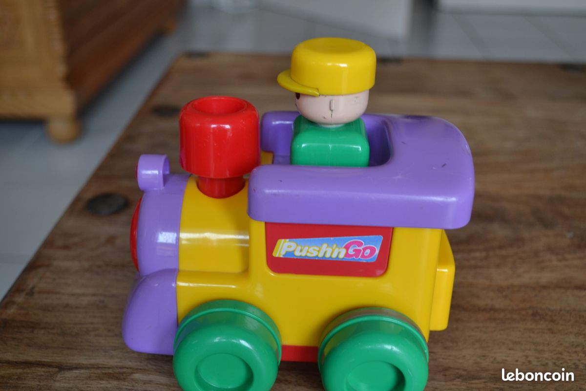 Voiture Tomy (image 3)