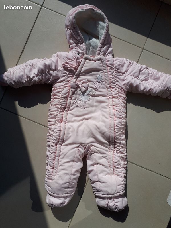 Combinaison bébé fille 9 mois Chicco (image 1)
