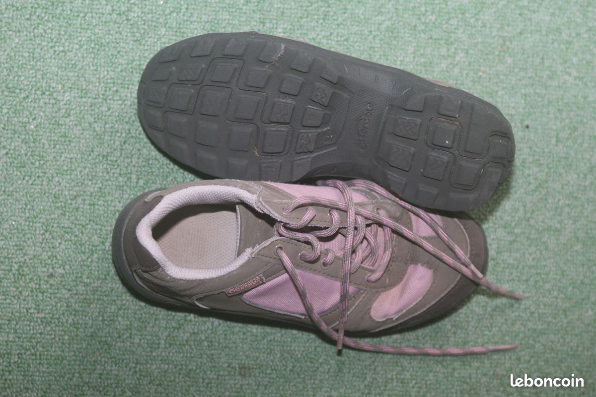 Chaussures de Marche Quechua Taille 34 (image 1)