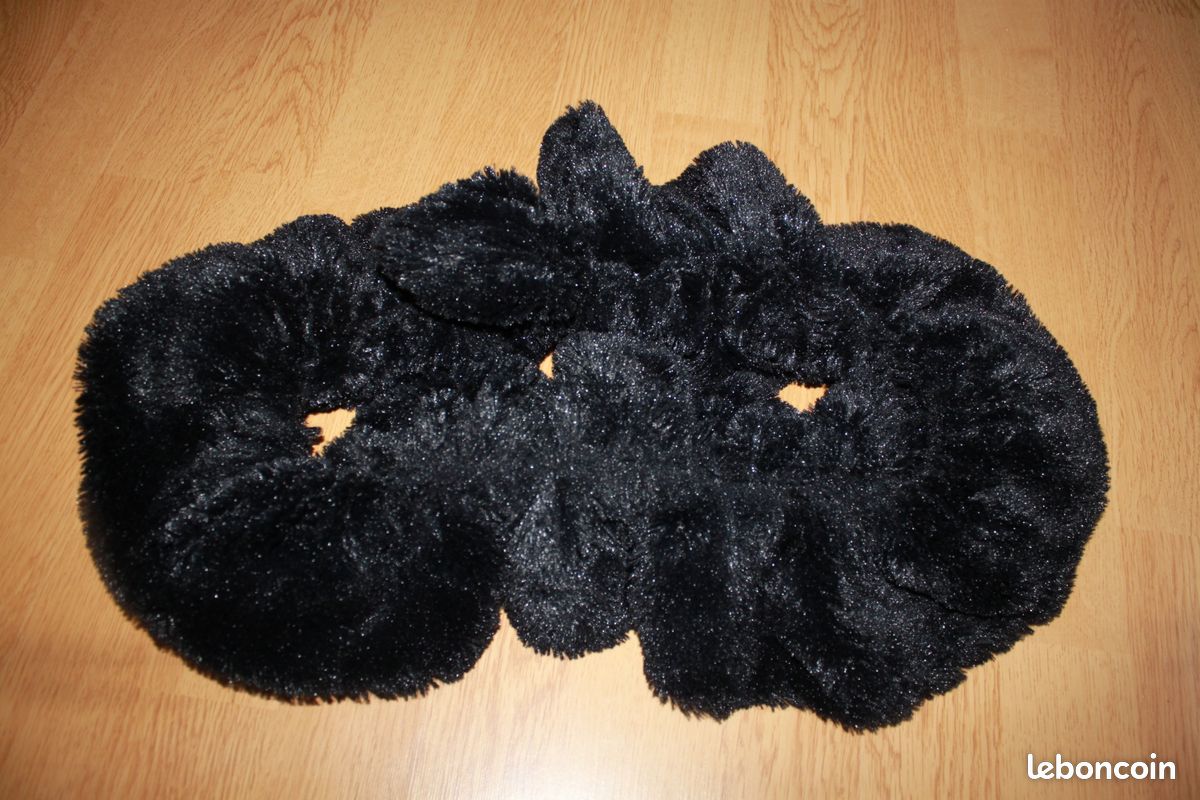 Snood imitation fourrure (image 1)