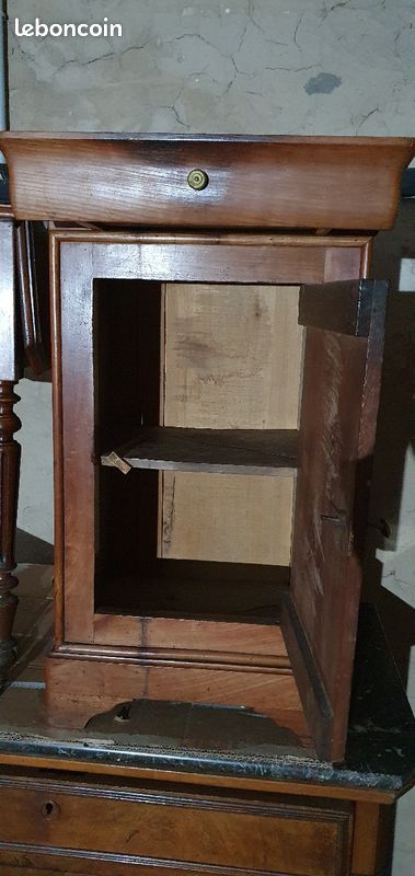 Table de chevet (image 2)
