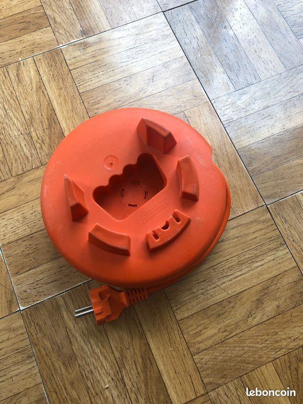 Enrouleur extensible 8 m comme neuf (image 2)