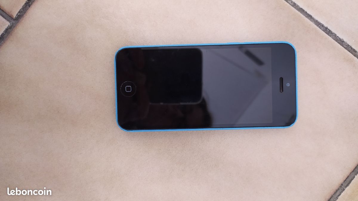 IPhone 5 pour pièces (image 1)