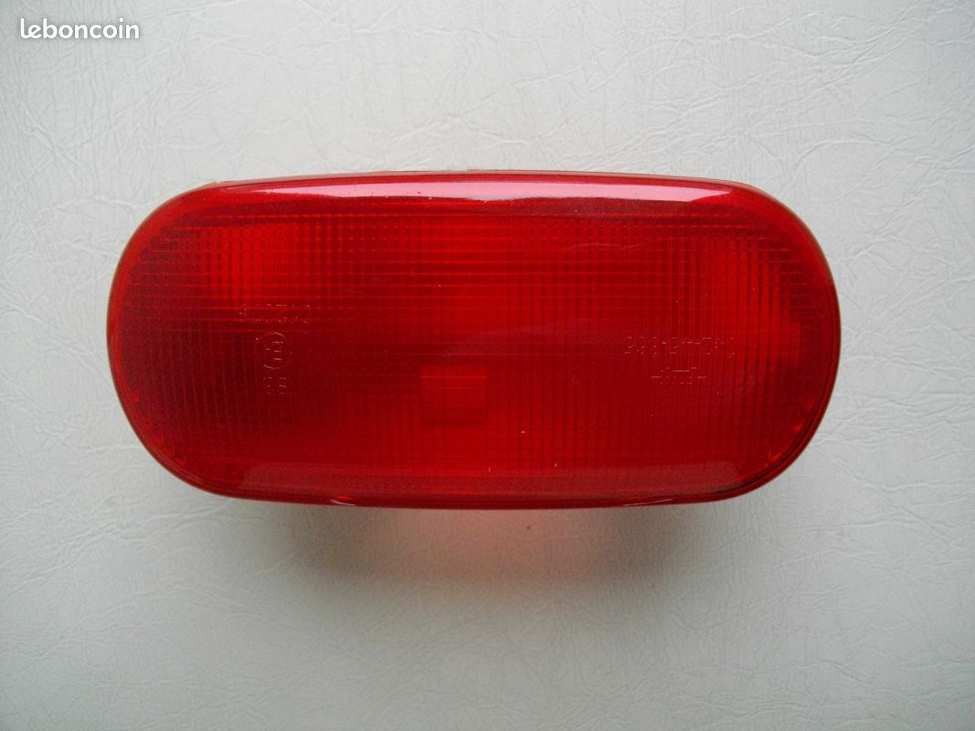 3eme Feu Stop Renault Master Neuf (image 1)