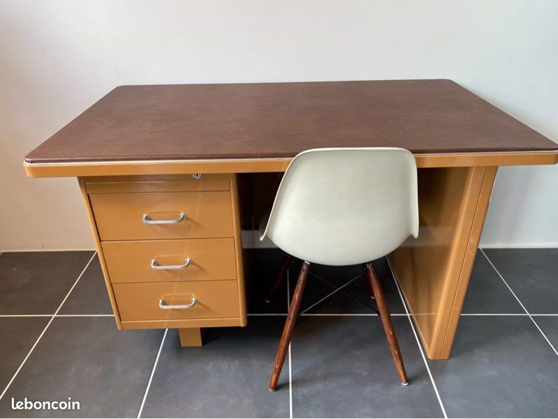 Bureau métallique d’atelier industriel vintage 1950 (image 2)