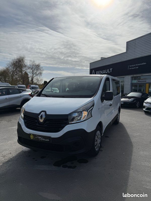 Renault Trafic 9places (image 1)