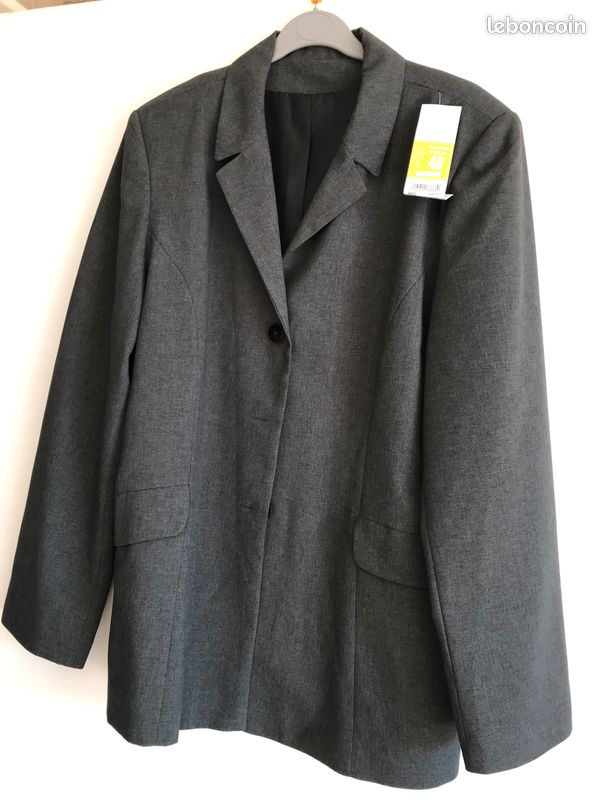 Blazer (image 2)