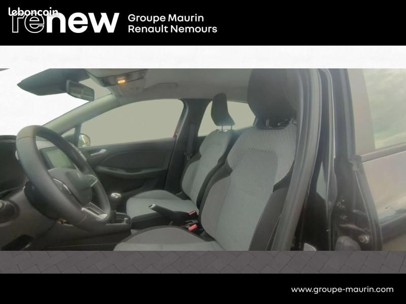 Renault Clio 1.5 dCi 100ch Evolution - 25 (image 16)
