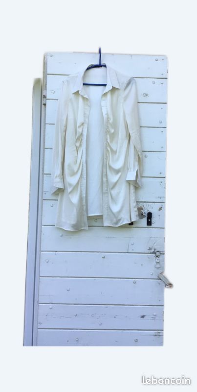 Robe écru marque Motel T;L Vêtements